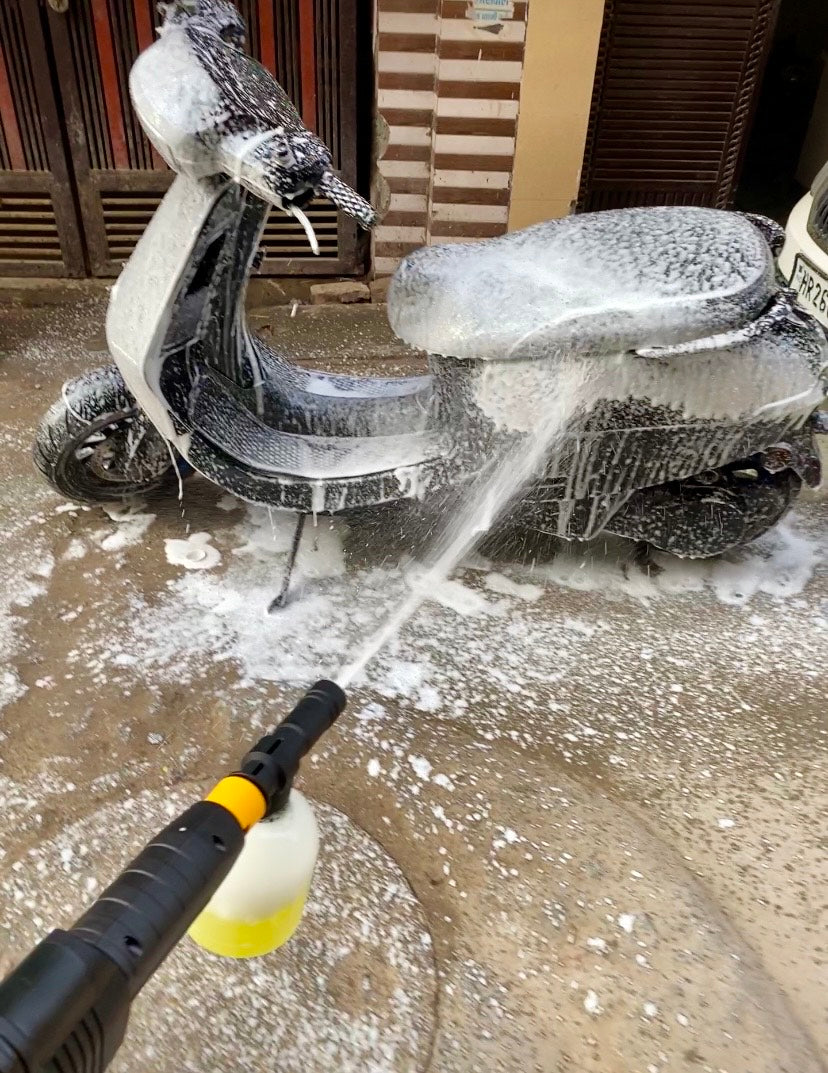 Bike & Scooty wash (At your Door step)
